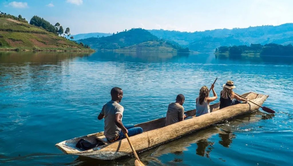 Are Guided Bird-Watching Tours Available Around Lake Bunyonyi?